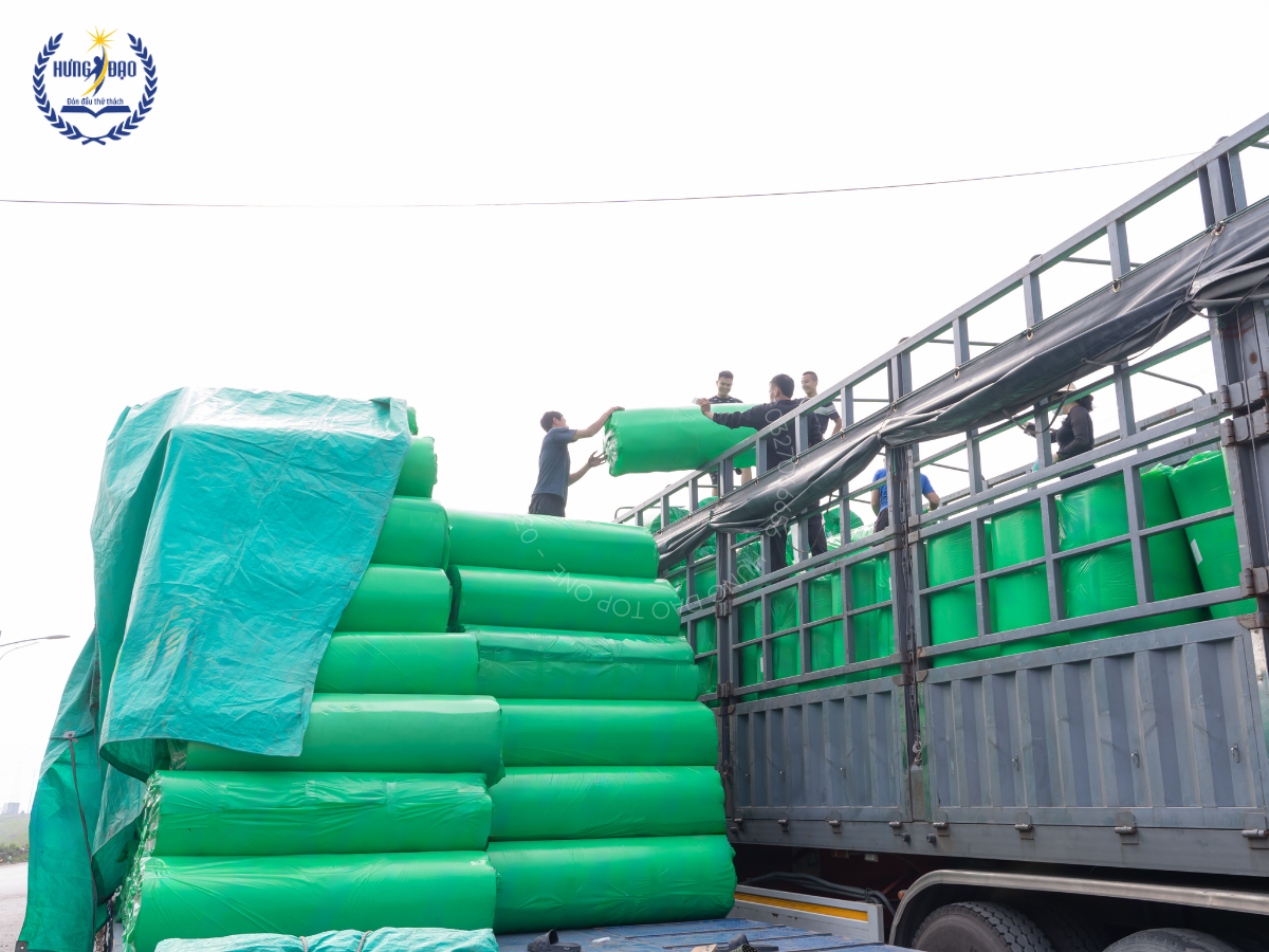 Hưng Đạo Top One bàn giao đơn hàng xốp bảo ôn cao su lưu hóa NBR trị giá 1 tỷ tại Hưng Yên (5)